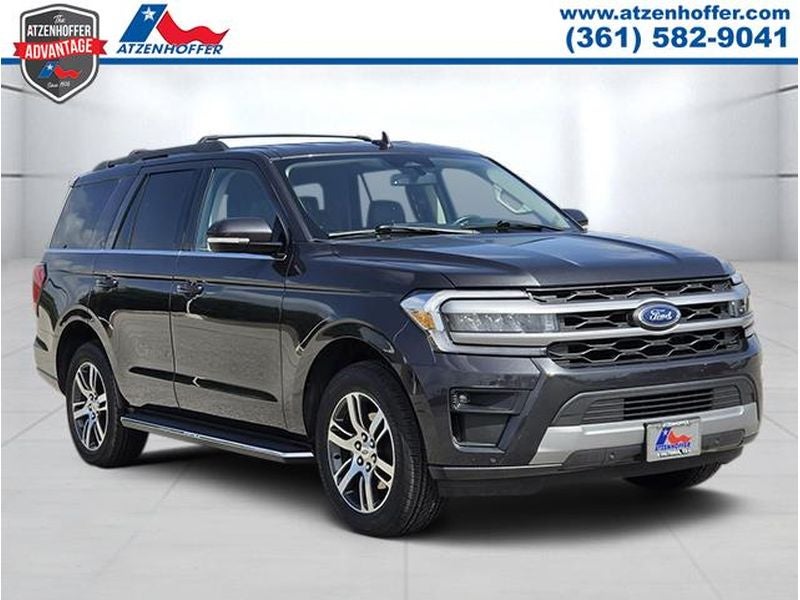 2022 Ford Expedition XLT in Gray — front three-quarter view