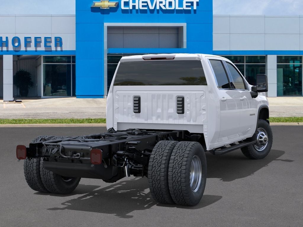 2026 Chevrolet Silverado 3500 HD Chassis Cab — interior view