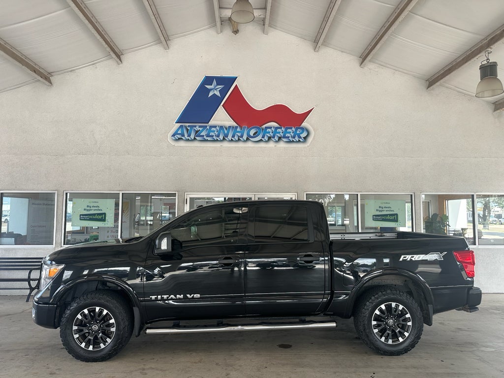 2019 Nissan TITAN