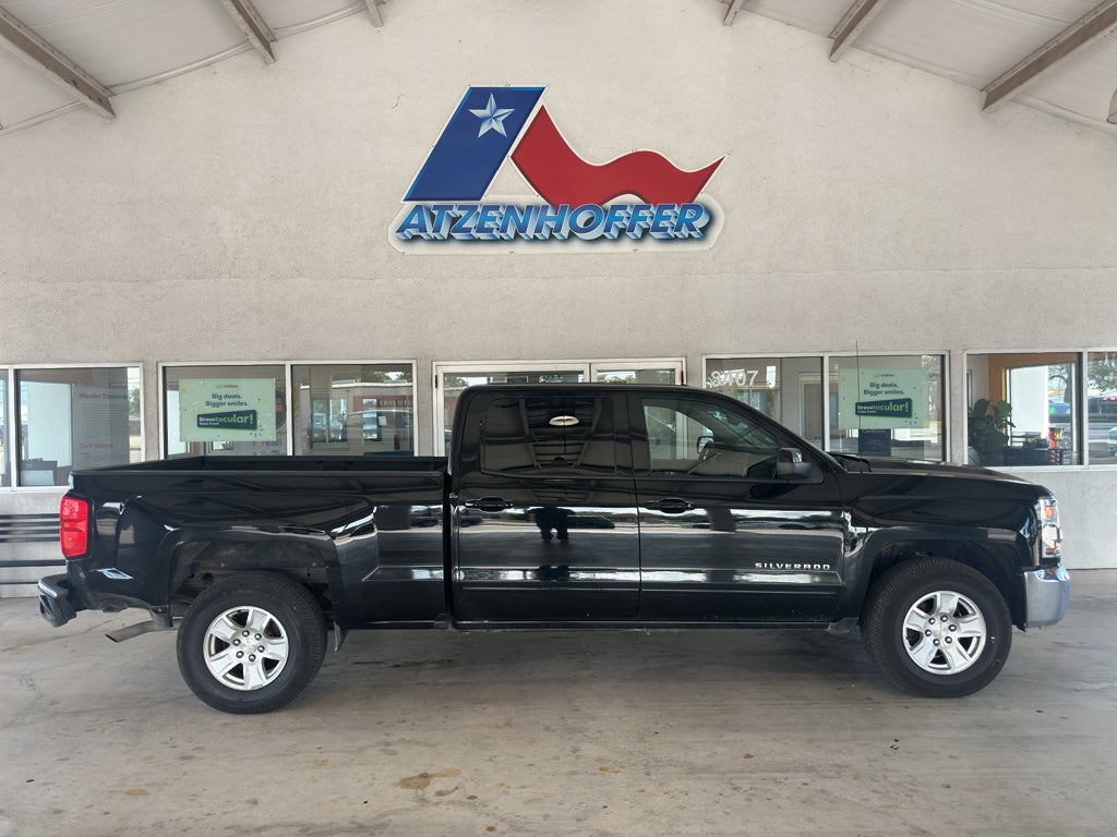 2017 Chevrolet Silverado 1500 LT in Black — front three-quarter view